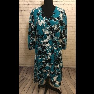 NWT Calvin Klein teal floral dress - Large